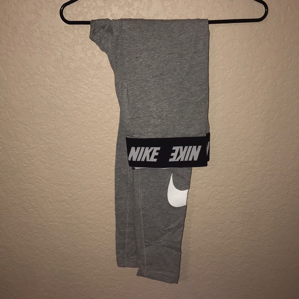 Nike leggings